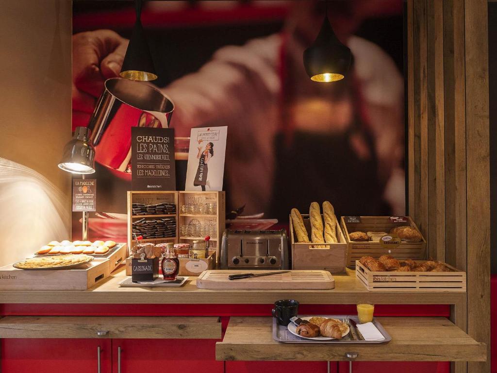 ibis Paris Vaugirard Porte de Versailles - Resim 11