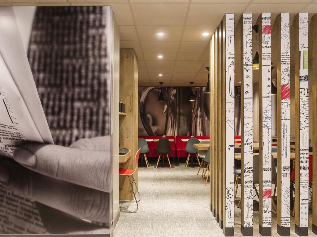 ibis Paris Vaugirard Porte de Versailles - Resim 29