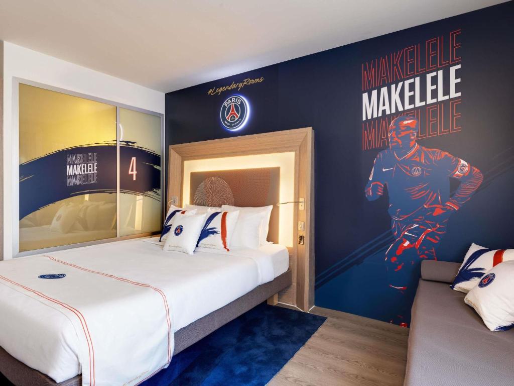 
Legendary King Suite
