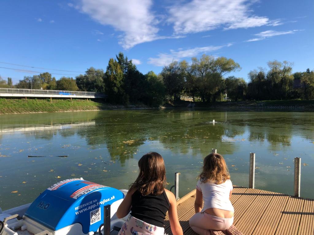 Ubytovna pri Jazere - Resim 9