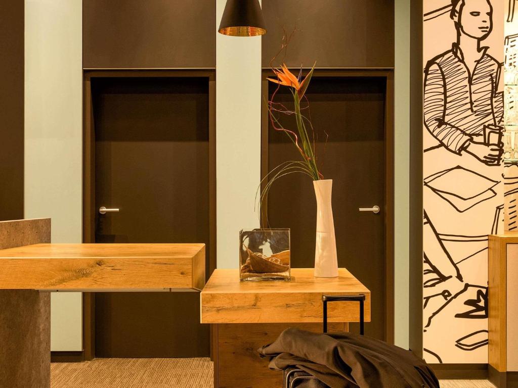 ibis Hamburg Alsterring - Resim 12