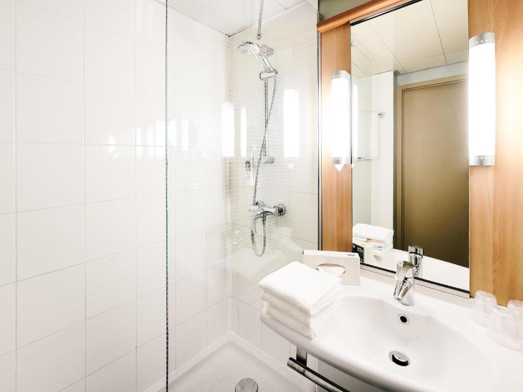 ibis Stuttgart Centrum - Resim 25