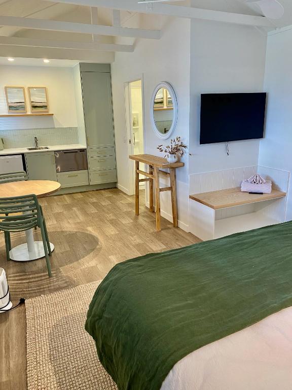 The Quarters - Resim 9