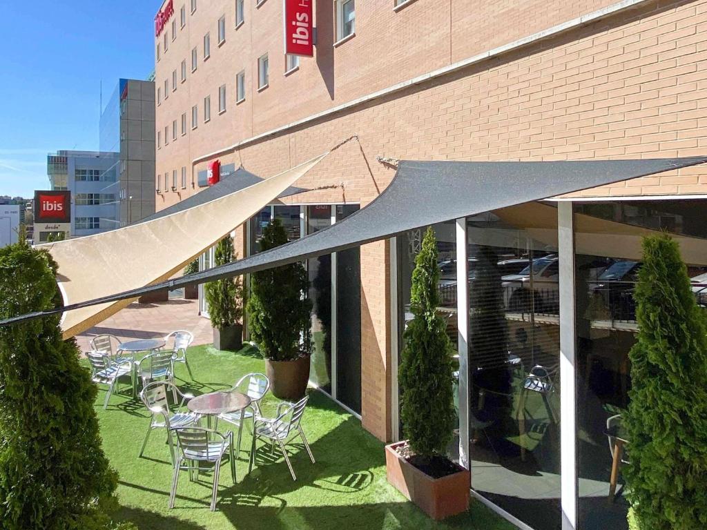 Ibis Madrid Calle Alcalá - Resim 43