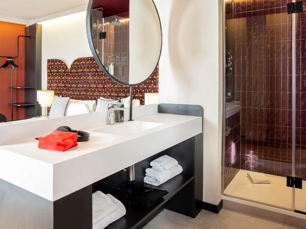 Ibis Styles Madrid Centro Maravillas - Resim 38