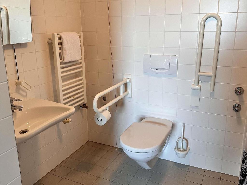 ibis Hotel Berlin Spandau - Resim 29