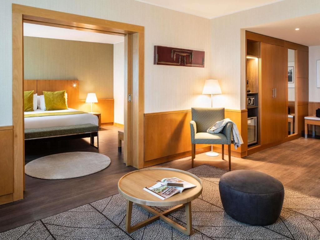 Hotel Mercure Porto Gaia - Resim 2