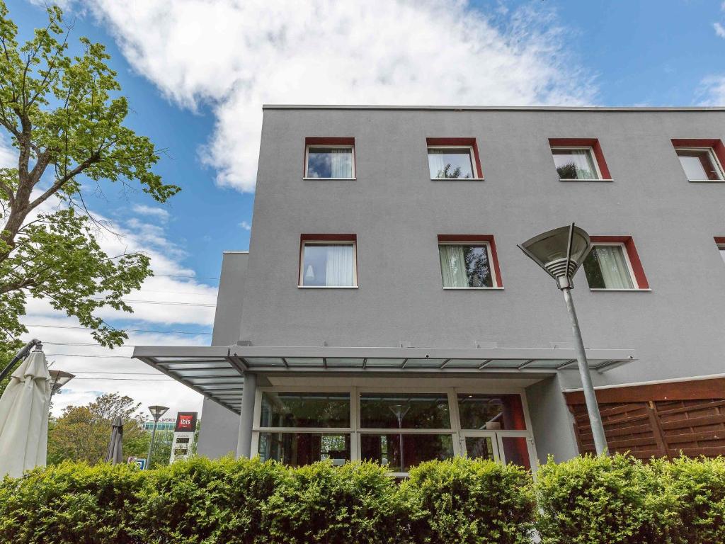 ibis Genève Aéroport - Resim 3