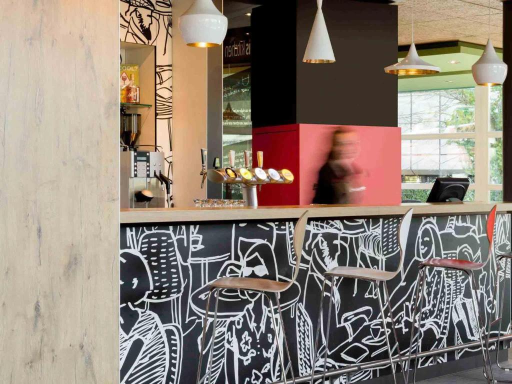 ibis Genève Aéroport - Resim 24