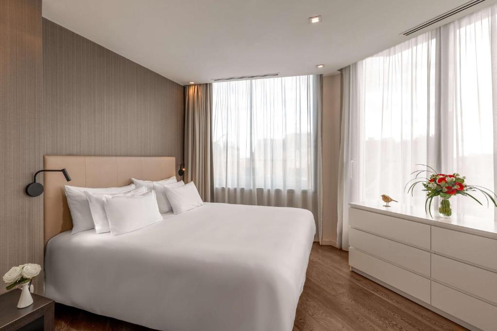 NH Collection Budapest City Center - Resim 36