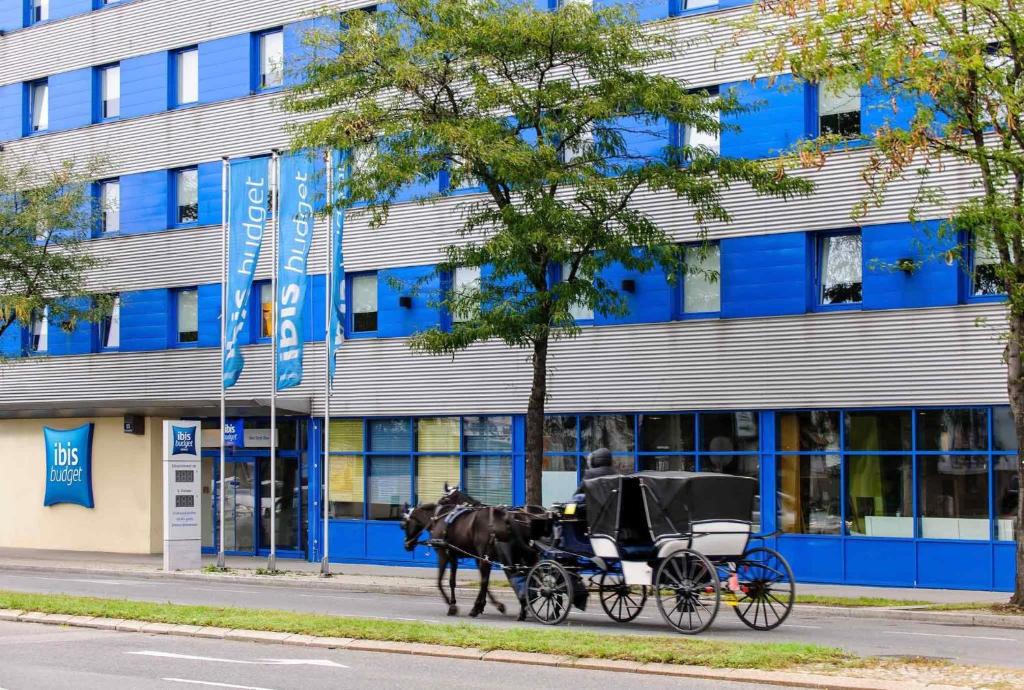 Ibis budget Wien Sankt Marx - Resim 7