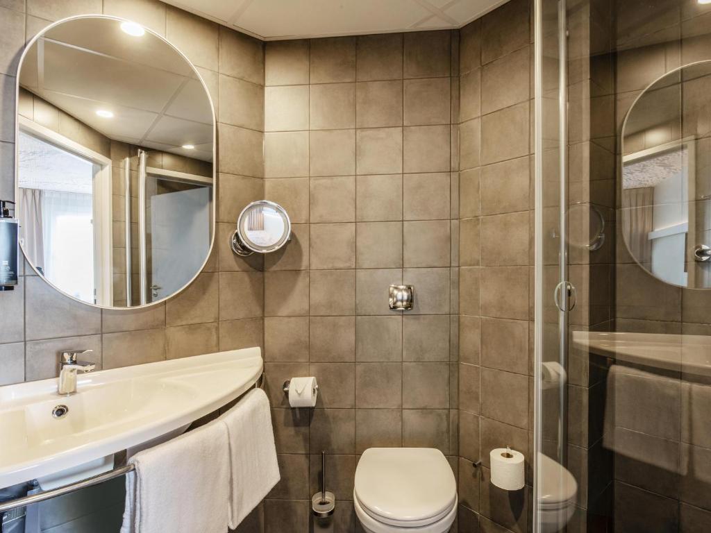 Ibis Warszawa Stare Miasto - Resim 11