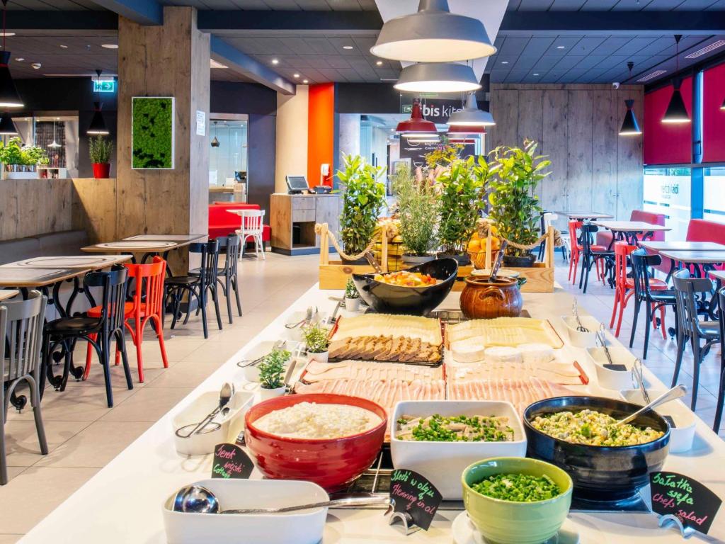 Ibis Warszawa Stare Miasto - Resim 18