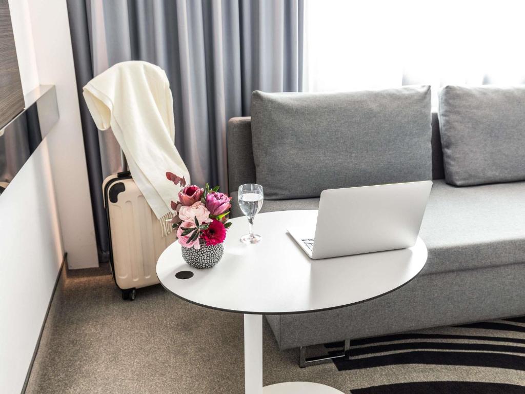 Novotel Hamburg City Alster - Resim 35