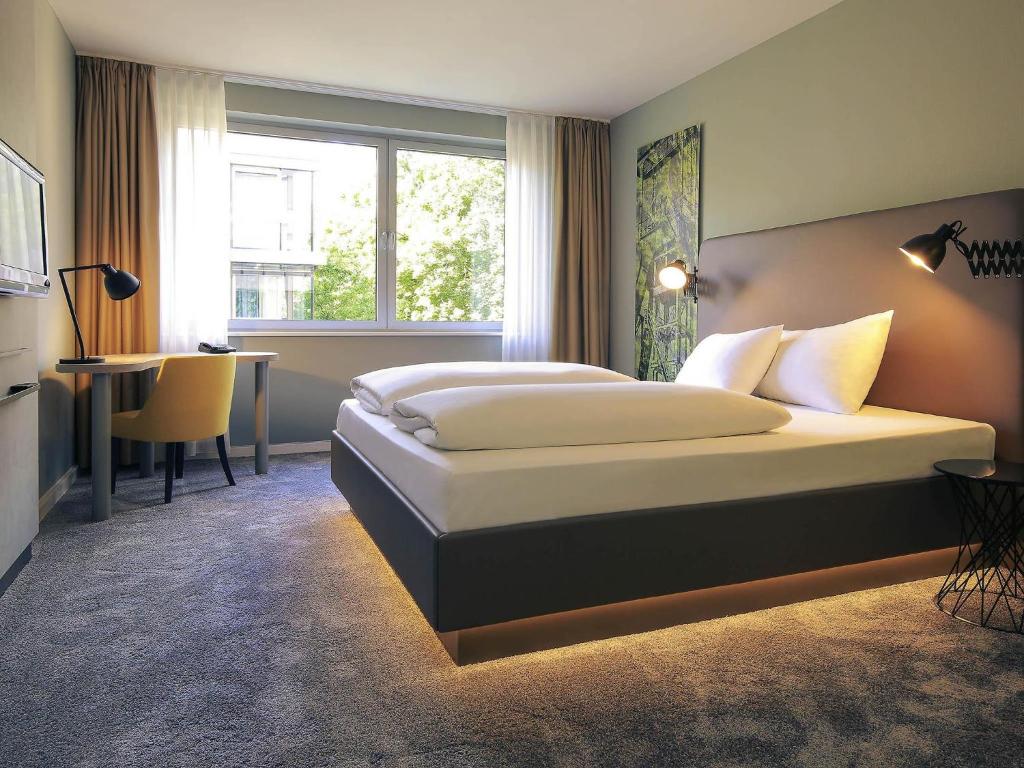 Mercure Hotel Plaza Essen - Resim 8