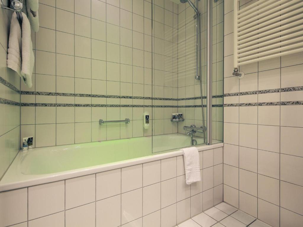 Mercure Hotel Plaza Essen - Resim 12