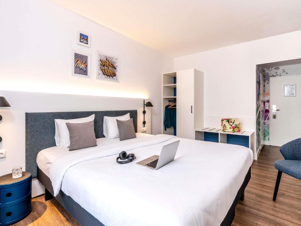 ibis Styles Hamburg Alster City - Resim 2