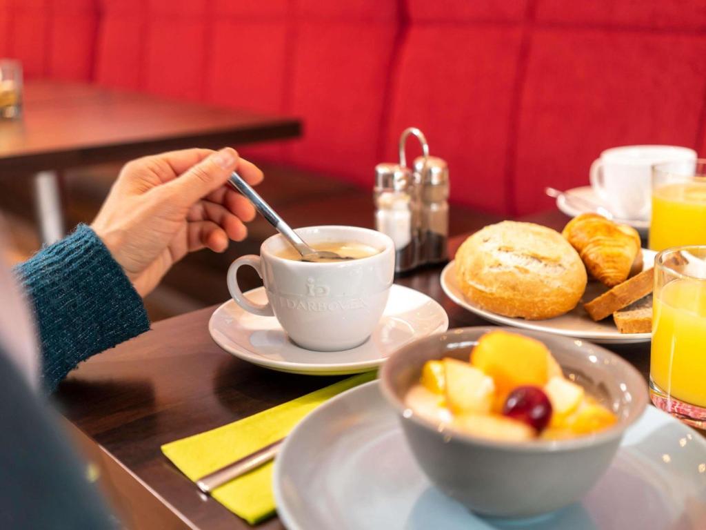 ibis Styles Hamburg Alster City - Resim 35