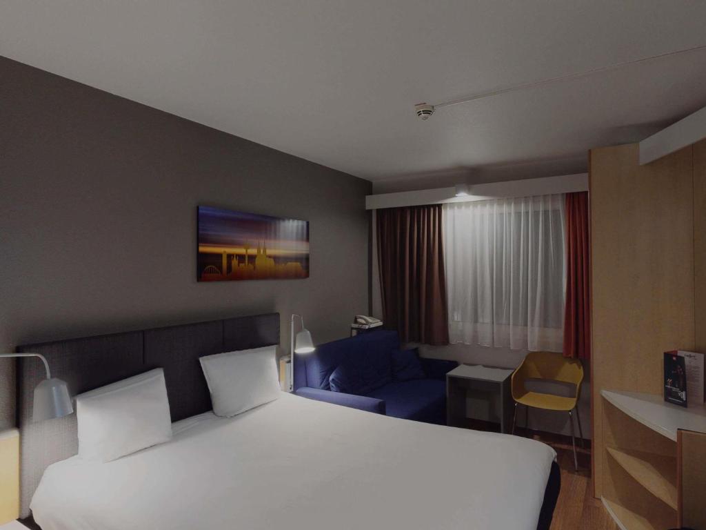 ibis Hotel Köln Airport - Resim 11
