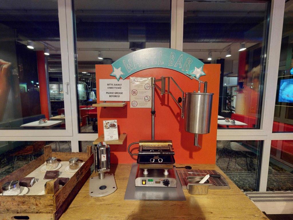 ibis Hotel Köln Airport - Resim 21