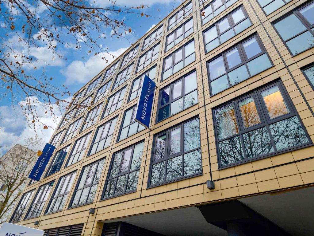 Novotel Suites München Parkstadt Schwabing - Resim 9