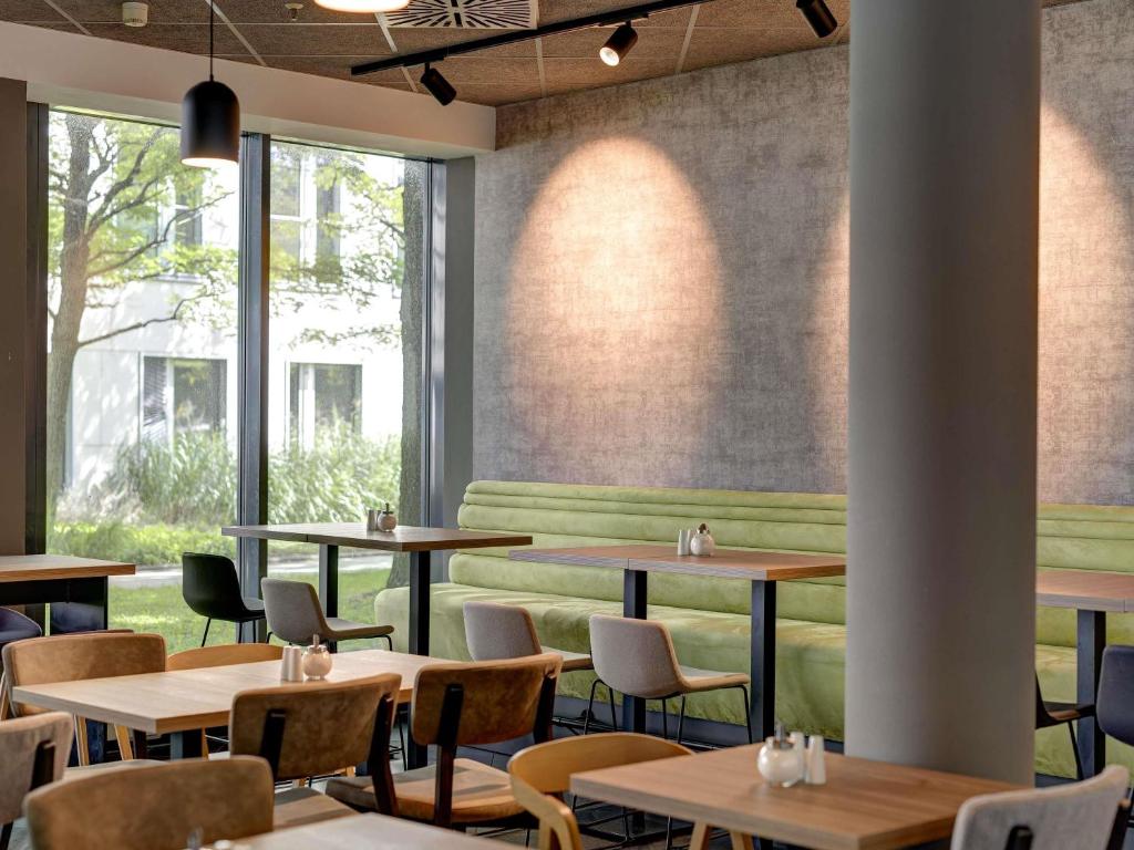 Novotel Suites München Parkstadt Schwabing - Resim 31