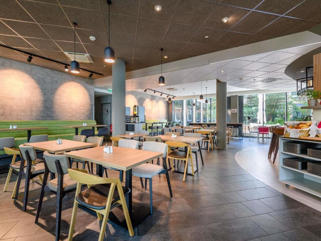 Novotel Suites München Parkstadt Schwabing - Resim 37