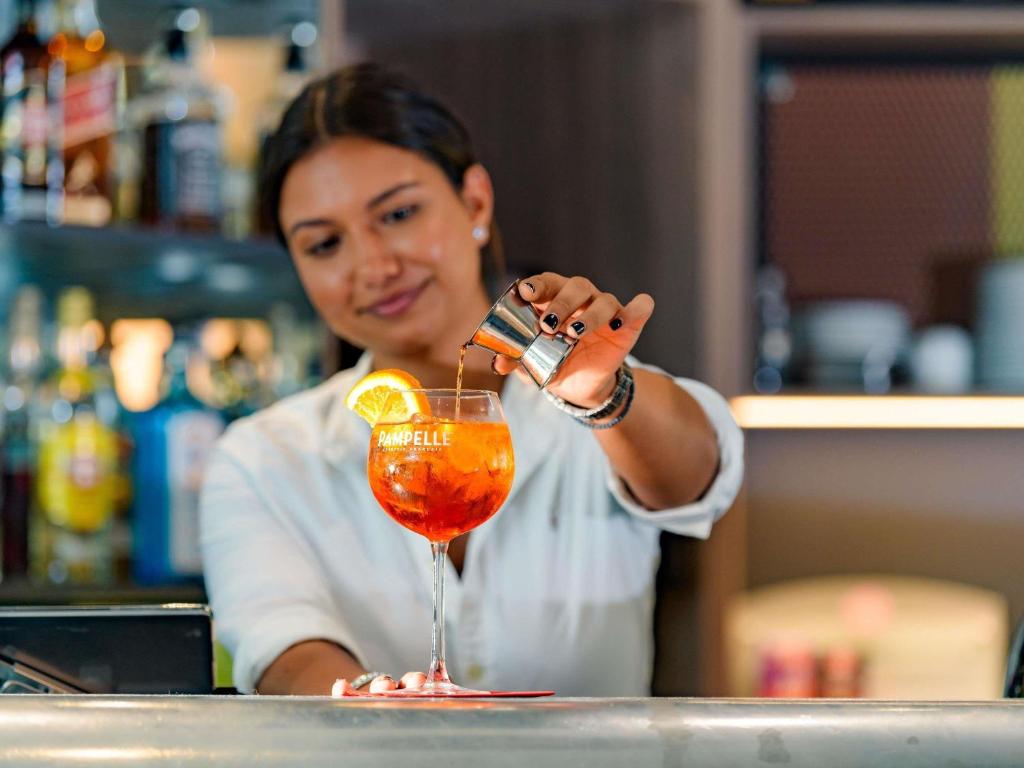 Novotel Suites München Parkstadt Schwabing - Resim 39