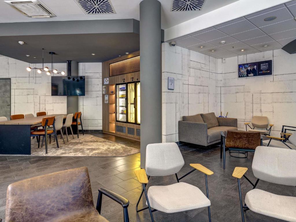 Novotel Suites München Parkstadt Schwabing - Resim 45