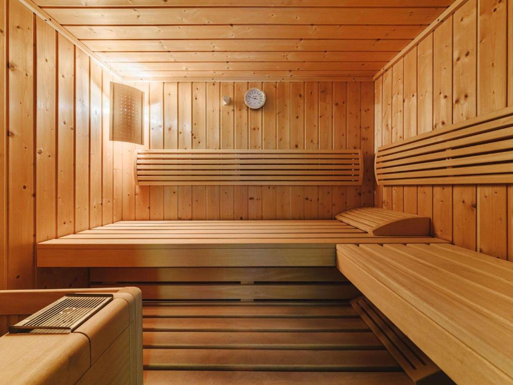 Pullman Berlin Schweizerhof - Resim 26