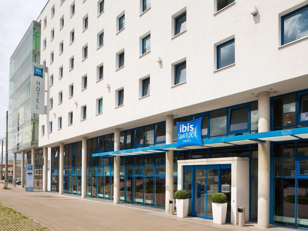 ibis budget Stuttgart City Nord - Resim 9
