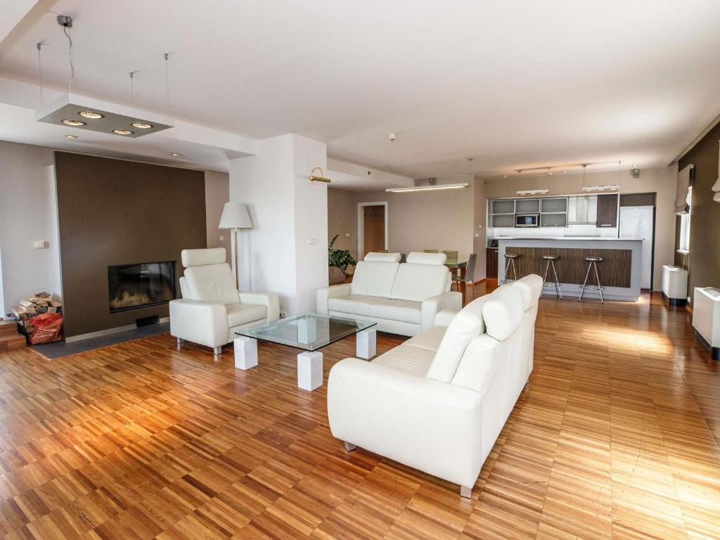 Ibis Praha Old Town - Resim 18