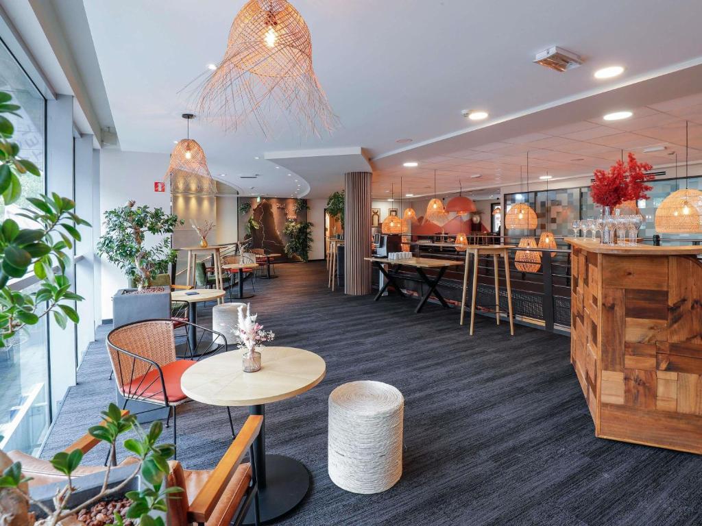 Novotel Luxembourg Centre - Resim 7