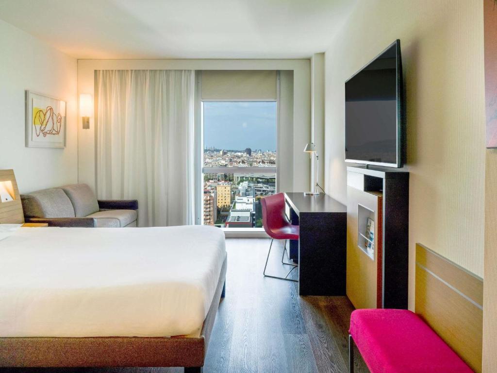Novotel Barcelona City - Resim 41