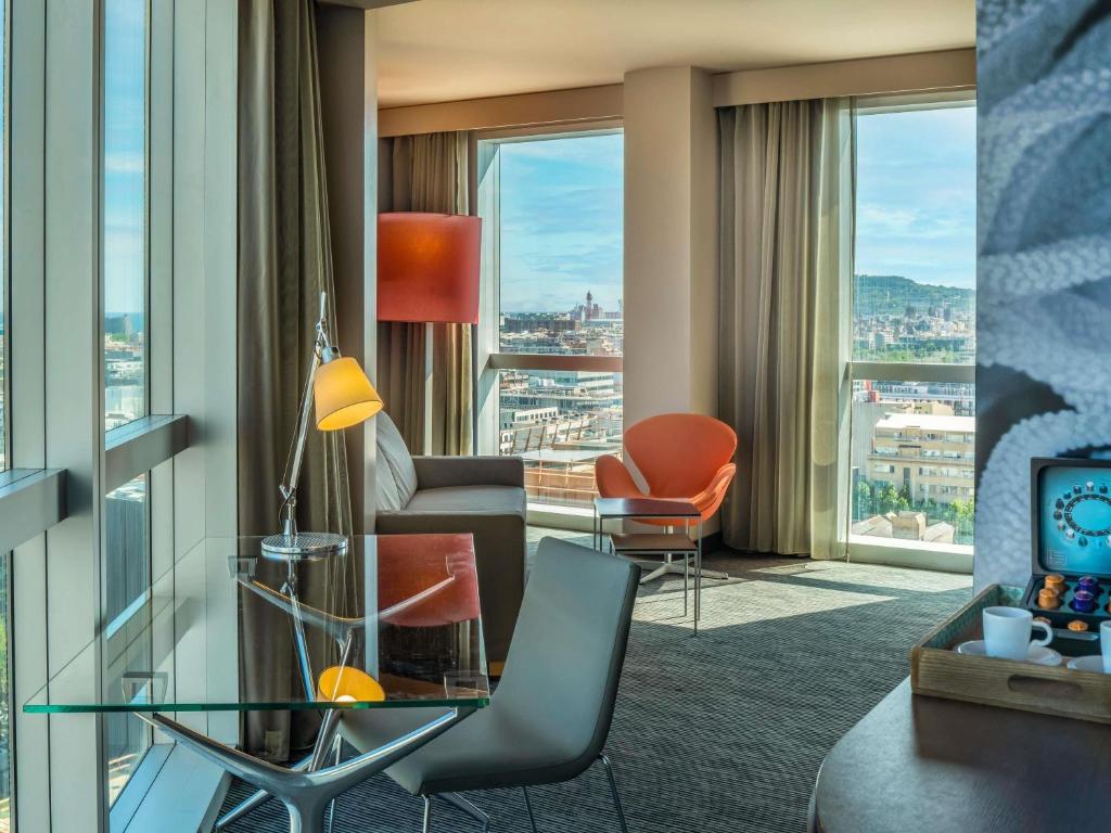 Novotel Barcelona City - Resim 16