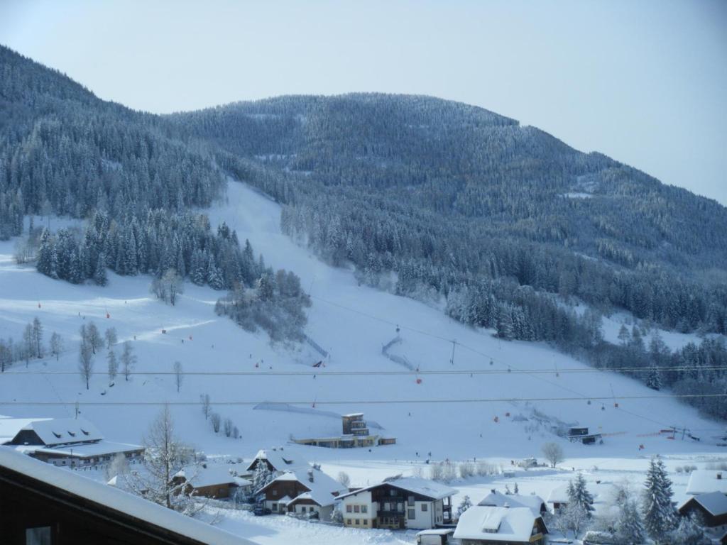 Haus Heimo v zimě