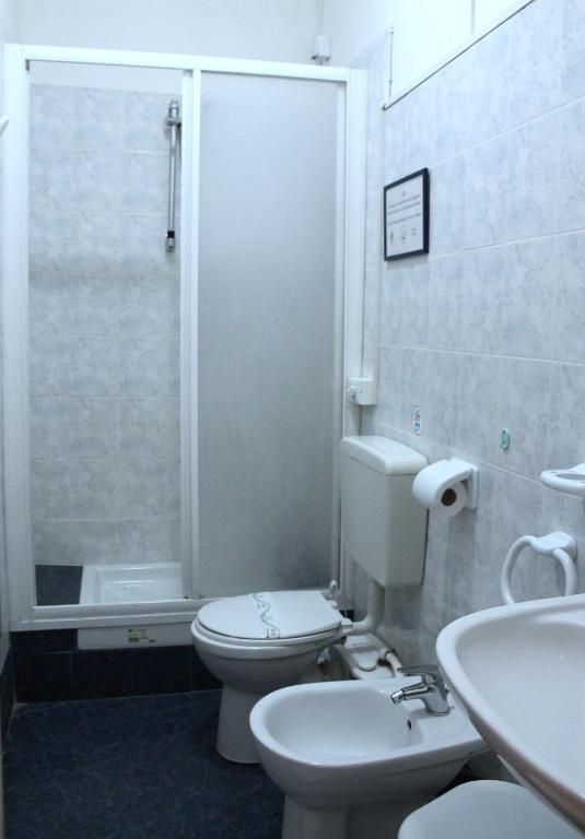 Koupelna v ubytování Albergo Nella