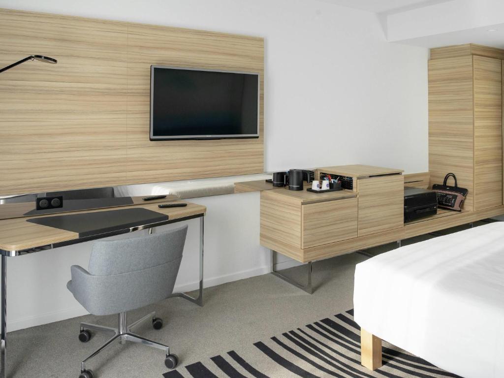 Novotel Le Havre Centre Gare - 行政间 - 带一张双人床和一张沙发