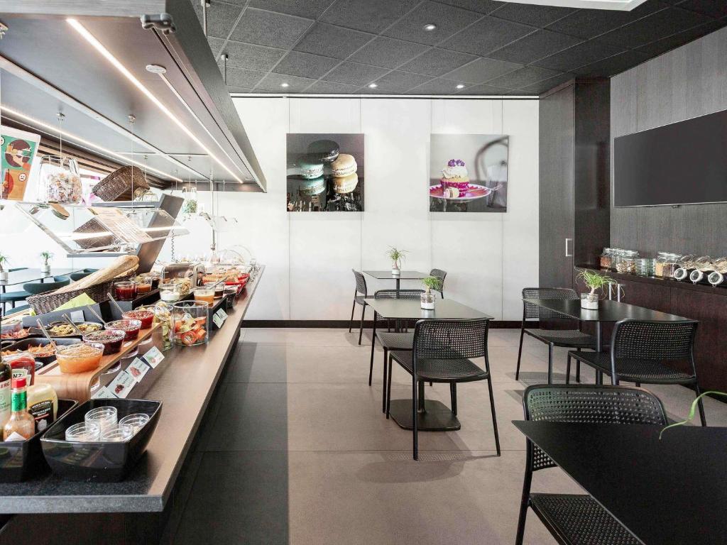 Novotel Suites Genève Aéroport - Resim 18