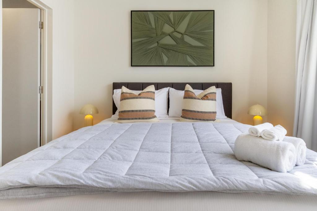 The Game Day Lounge, Walk to One NZ Stadium - Resim 11