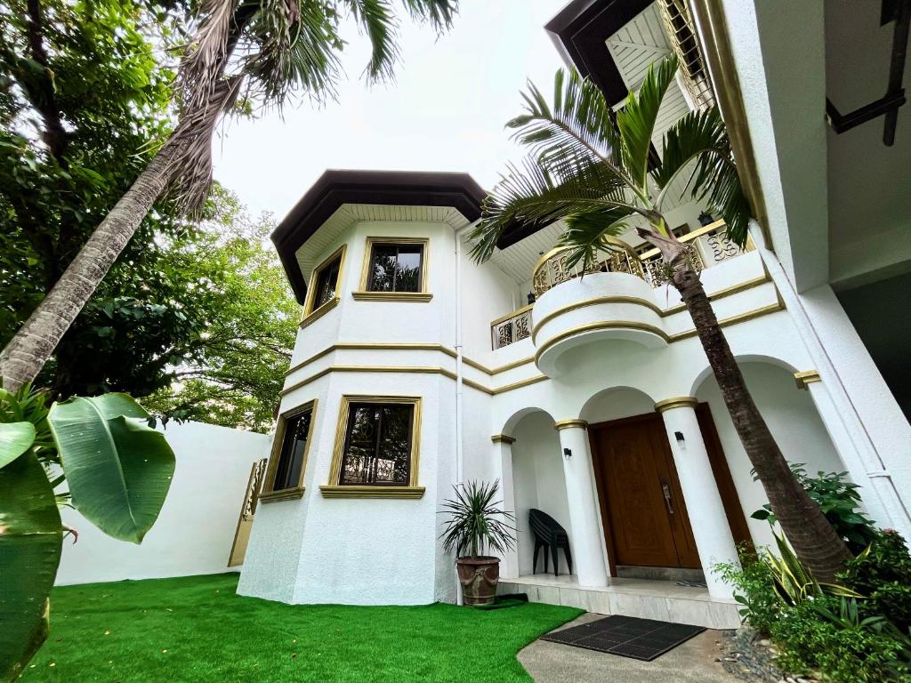 Bangunan di mana terletaknya rumah percutian