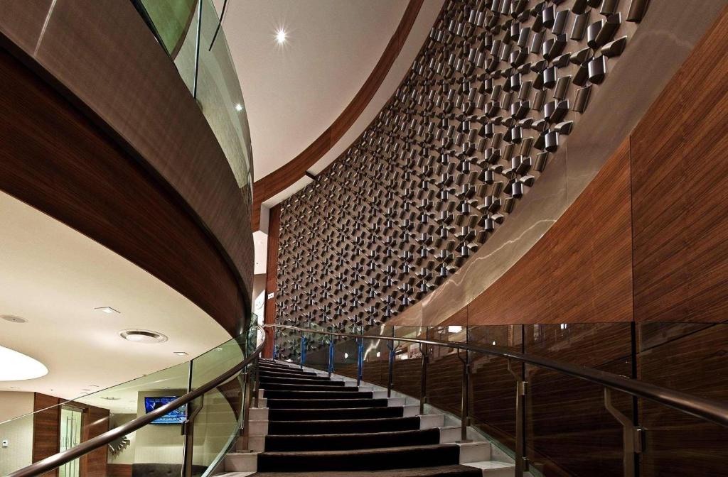 Radisson Hotel & Conference Centre Calgary Airport - Resim 10