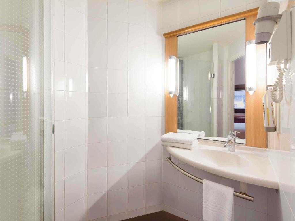 Ibis Bilbao Centro - Resim 43