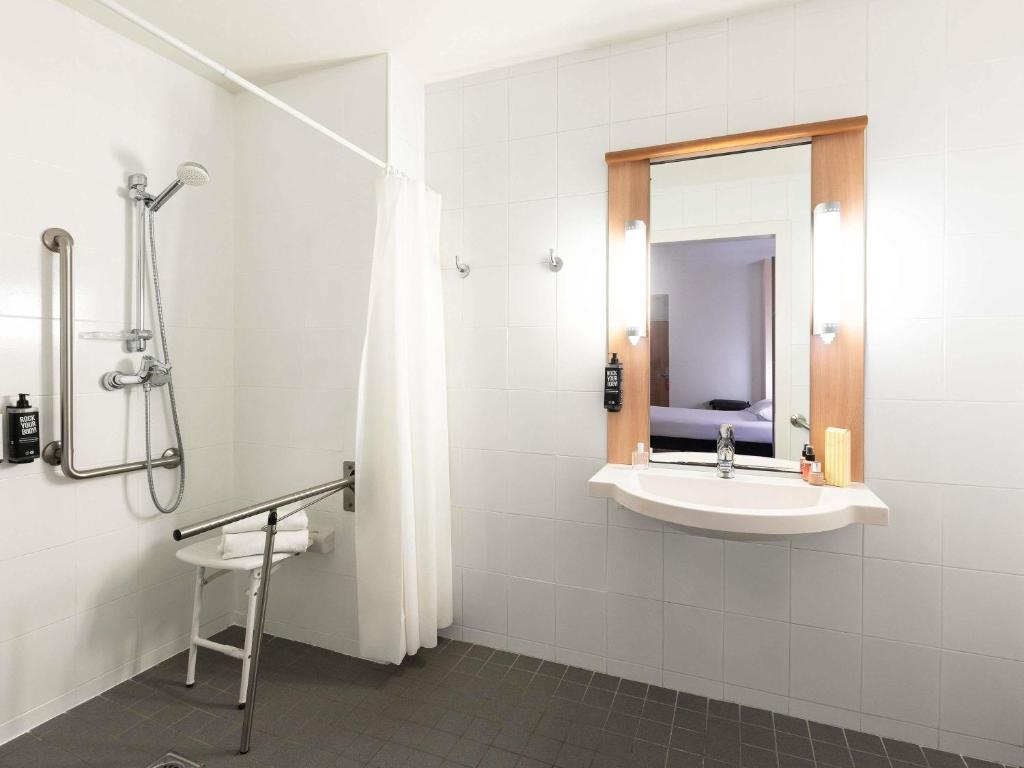 Ibis Bilbao Centro - Resim 28