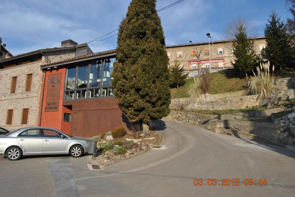 Budova, kde se hotel nachází