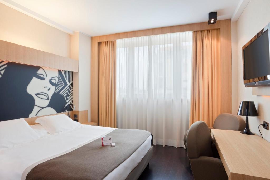 Crowne Plaza Milan City by IHG - Resim 45