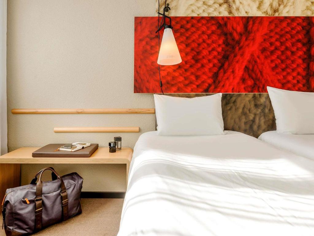 ibis Bordeaux Centre Bastide - Resim 25