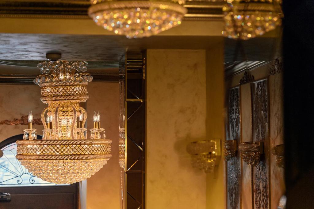 Belle Epoque Boutique (Adult Only) - Resim 42