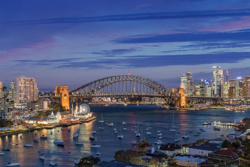 Nespecifikovaný výhled na destinaci Sydney nebo výhled na město při pohledu z apartmánu