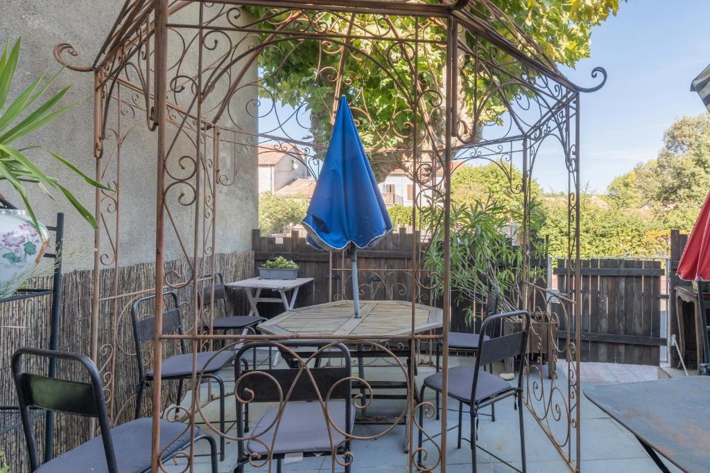 Εστιατόριο ή άλλο μέρος για φαγητό στο Appartement de charme